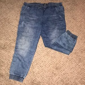 Jogger jeans. Size XXL